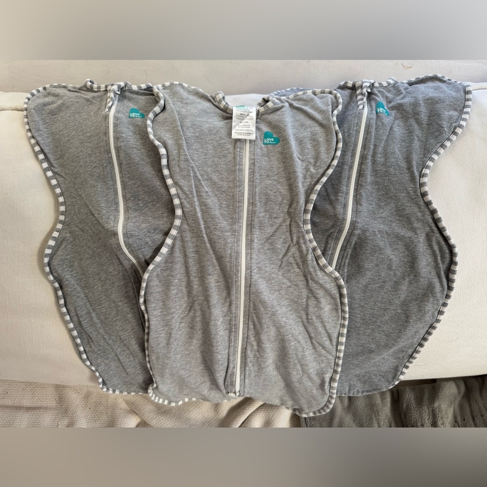 3x Love to Dream Gray Swaddles